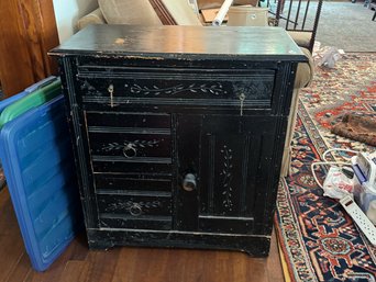 EASTLAKE COTTAGE COMMODE