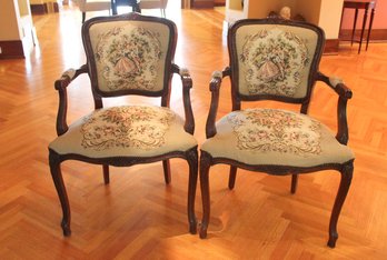 Vintage French Louis XV Style Tapestry Fauteuil (Armchairs)
