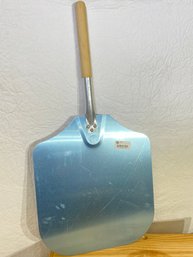 American Metalcraft 16' X 18' Aluminum Pizza Peel With 12' Wood Handle