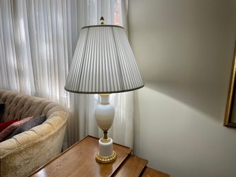 Beautiful Urn Form Milk Glass Table Lamp With Brass Base