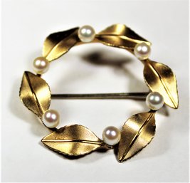 Vintage Gold Filled Wreath Pin Having Cultured Pearls