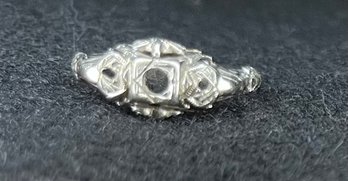 Vintage Antique Ornate Ring - 14K White Gold - No Stones - Spots For 3 - Restoration - Size 8 - Jewelry Making