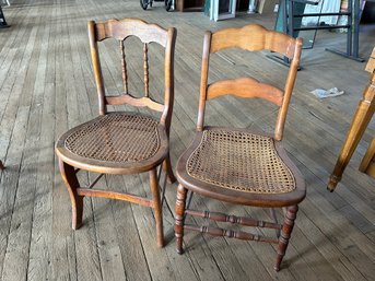 2 Individual Side Chairs