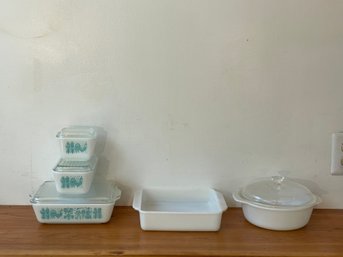 Vintage Pyrex Turquoise Amish Butterprint And Fire King Ware Casserole Dishes