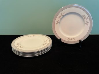 Syracuse China Harmony China 10' Plates