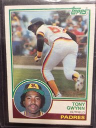 1983 Topps Tony Gwynn Rookie Card - M