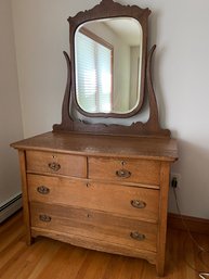 Vintage Oak Wood 4 Drawer Dresser Beveled Mirror 44x21x32