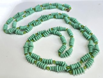 A 1940's Jade Art Glass Necklace