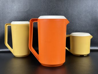 A Fun Grouping Of Vintage Rubbermaid Pitchers In Harvest Gold & Burnt Orange