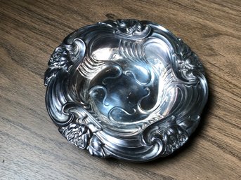 Lovely Antique Sterling Silver - Art Nouveau Style Candy Dish - 1.97 OZT Or 61.2 Grams - Very Pretty Piece