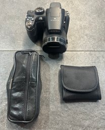 Fujifilm FinePix S3300 Camera With Photography Accessories