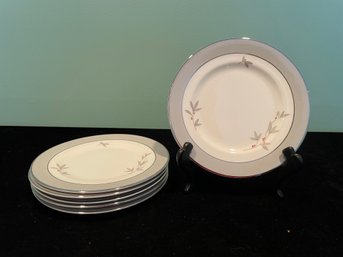 Syracuse China Harmony China 6' Plates