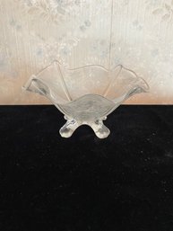 4 Footed Floral Ruffle Glass Bowl
