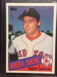 1985 Topps Roger Clemens Rookie Card - M