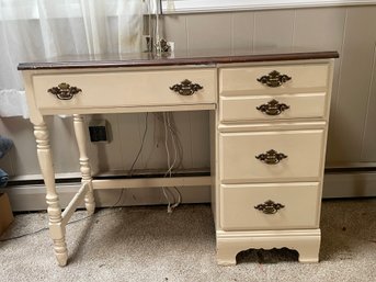 Basset Furniture Industries Vanity Dresser Table Desk