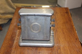 Vintage Toaster - Art Deco