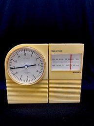 Vintage Biflora Quartz Clock & Radio - Wall Mountable