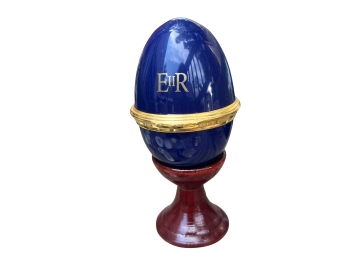 Royal Stratford Porcelain Cobalt Egg Trinket Box With Gold Trim And ER II Engraved Queen Elizabeth Collection