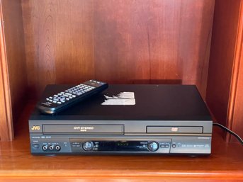 JVC VHS Cassette And DVD Player With Remote