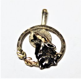 Sterling Silver & Gold Southwestern Black Hills Gold Pendant Of Wolf