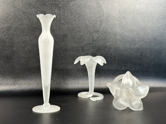 Vintage Giftware In Frosted Glass: Bud Vase & Lily Bloom Vases