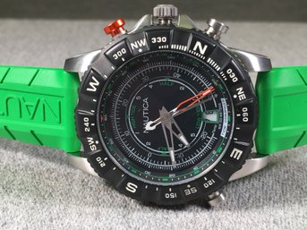 Beautiful Brand New NAUTICA TIDE COMPASS Watch - $195 Retail Price - Green Silicone Strap - Very Nice !