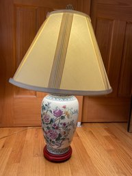 Floral Asian Ceramic Desk Lamp 27'