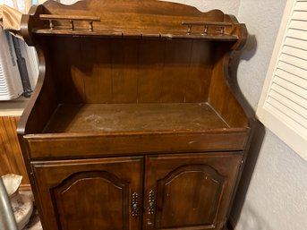 2 Door Dry Sink Cabinet