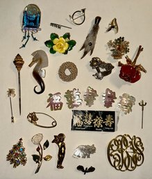 Dealer's Lot Of Costume Pins (25)