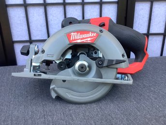 Milwaukee Circular Saw #72