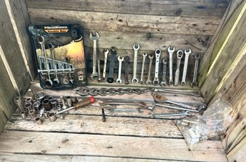 A Selection Of Tools  Forged In The USA , Gear Wrench Set Missing One Wrench  Lot -  AA