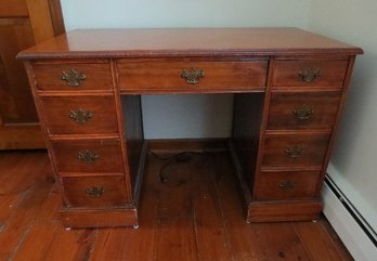 9 Drawer Desk