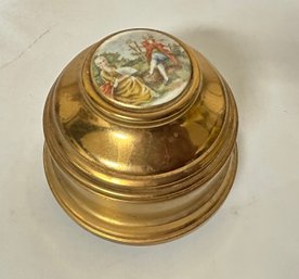Vintage Brass Music Powder Box With Colonial Couple In Porcelain Wind Up 1940s.    EH-D3