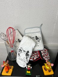 Disney Kitchen & More Collection