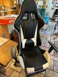 Gaming Chair In Very Good Condition