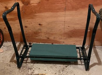 Collapsible Garden Kneeler