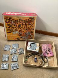 Vintage A THING MAKER Toy Creepy Crawlers By Mattel