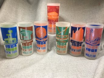 Rare Set Of Seven (7) NEW YORK 1964 - WORLDS FAIR TALL GLASSES - Stored Since 1970s - Amazing Condition !