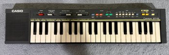 Casio - Casiotone MT-55 Electronic Keyboard