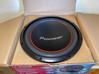 New Pioneer TS-W304R 1300 Watt 12-Inch Subwoofer