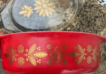 Pias Kitchen Red And Gold PYREX Casserole - Christmas