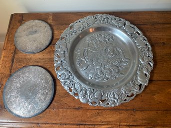 Pewter Bunny Tray And 2 Trivets