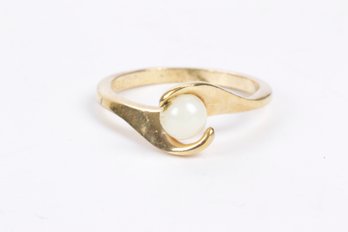 Vintage 18K HGE  Gold Pearl Ring -Size 8