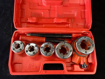 HFS Pipe Threader Tool Kit Ratchet Handle & 3 Dies Set