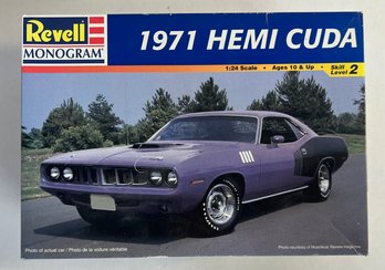 1971 Hemi Cuda Model Car Toy