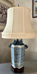 Vintage Asian Blue & White Porcelain Lamp 2 Chain Pull Socket Wood Base Original Shade & Finial Working
