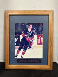 Wayne Gretzky Hand Signed Ice Skating Hockey Phot In A Wooden Framed. LP/WA-b