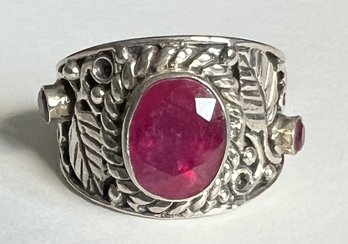 GORGEOUS STERLING SILVER RUBY RING