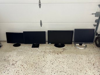 Lot Of 4 Computer Monitors