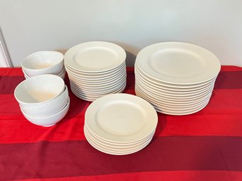 38 Pieces Of Waechtersbach Plates And Bowls